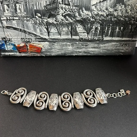 Brighton Bracelet Pablo's Passion Scroll Floral Wide Link Silver Plated 7.5" - Picture 2 of 10